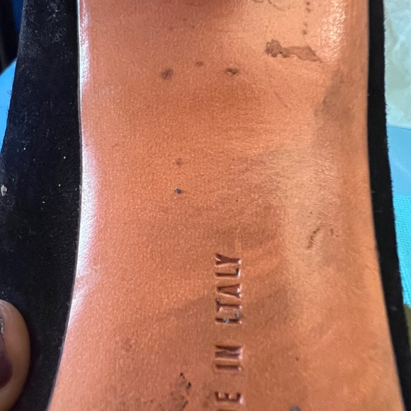 Ferragamo suede vintage black pumps  size 34 European - Picture 7 of 7